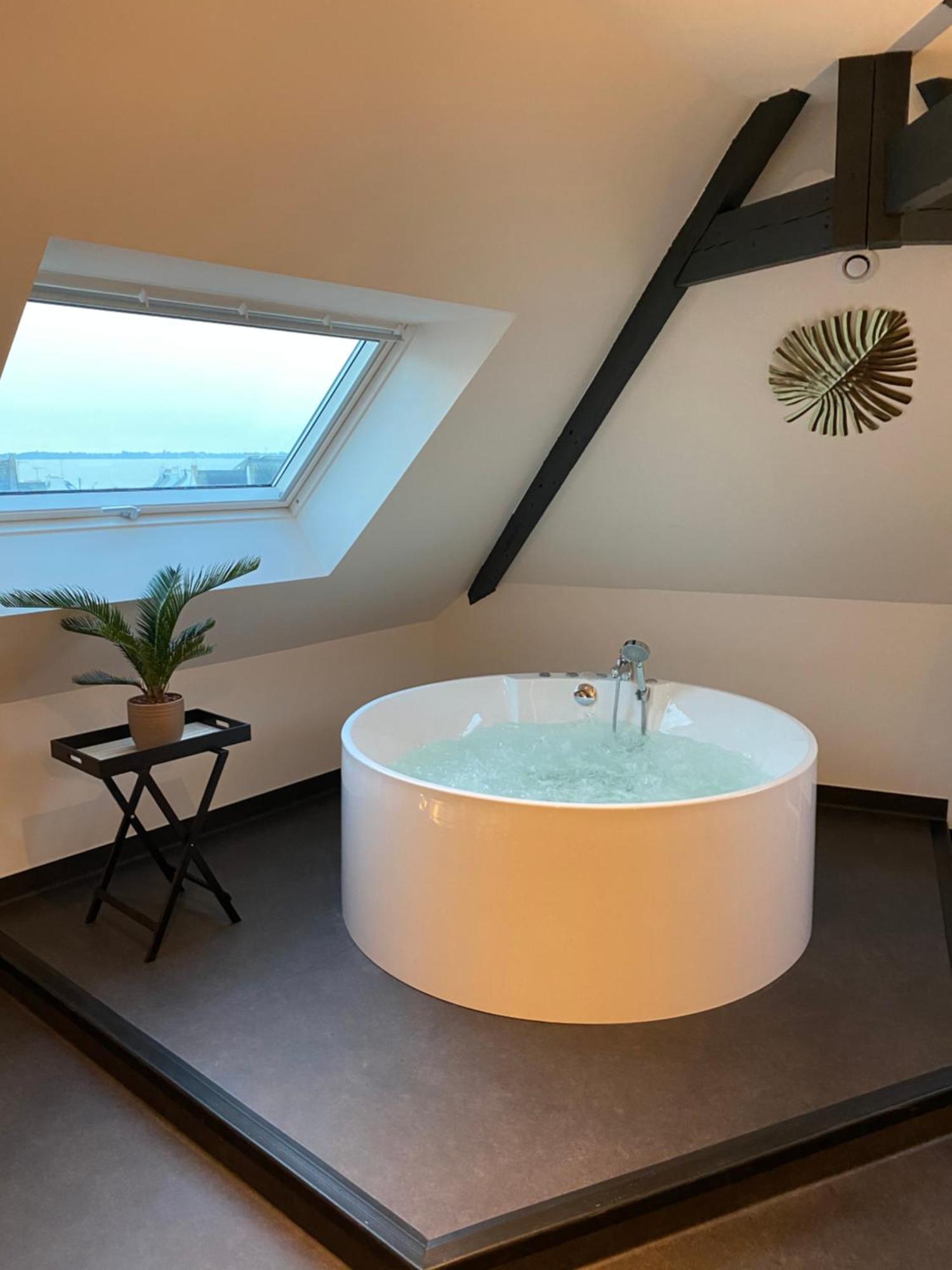 Les Suites De Bougainville กงการ์โน ภายนอก รูปภาพ