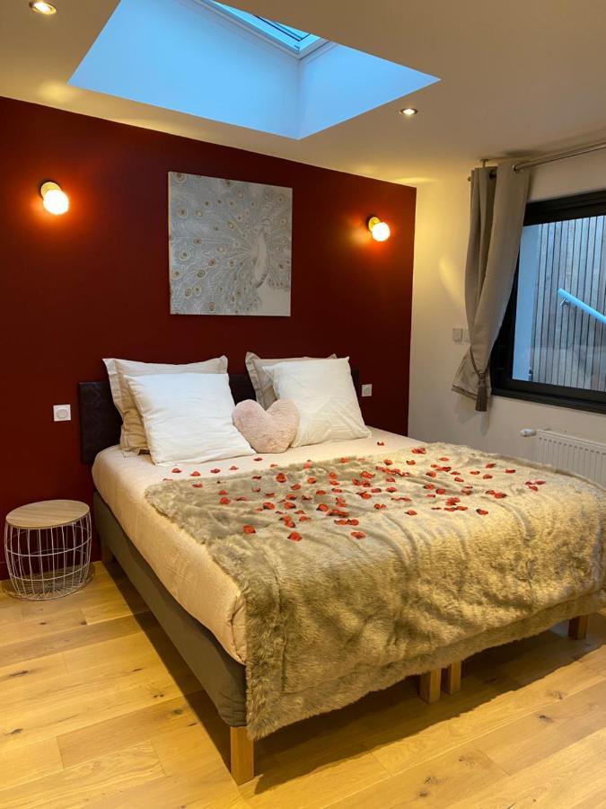 Les Suites De Bougainville กงการ์โน ภายนอก รูปภาพ